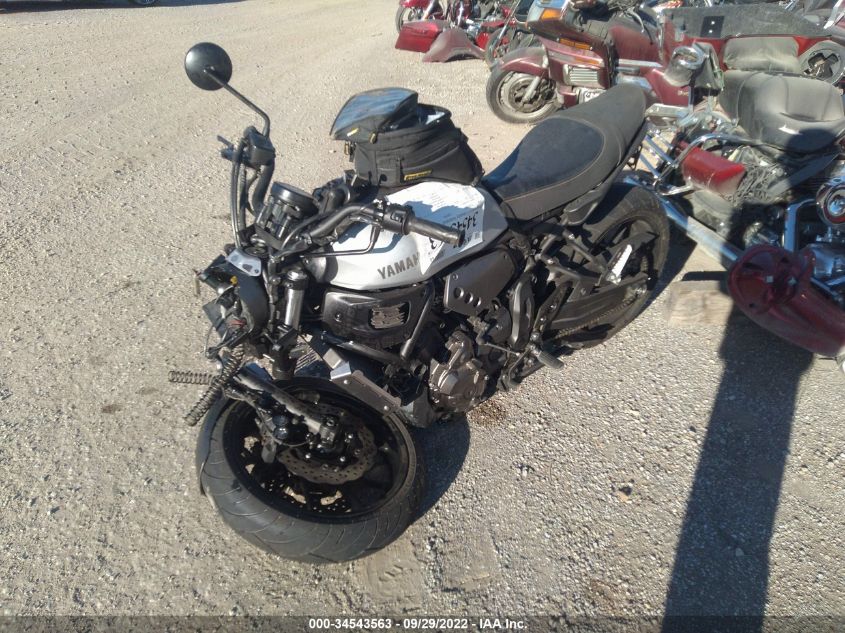 2018 YAMAHA XSR700 JYARM21E2JA000672