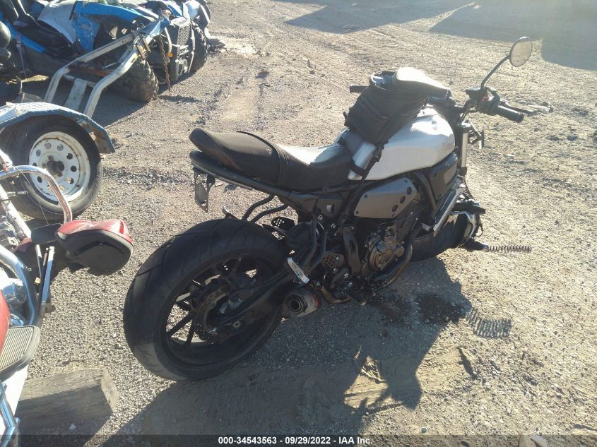 2018 YAMAHA XSR700 JYARM21E2JA000672