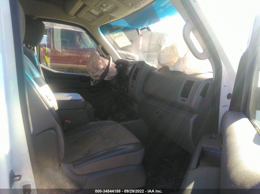 2015 NISSAN NV 2500 1N6BF0LY8FN807237