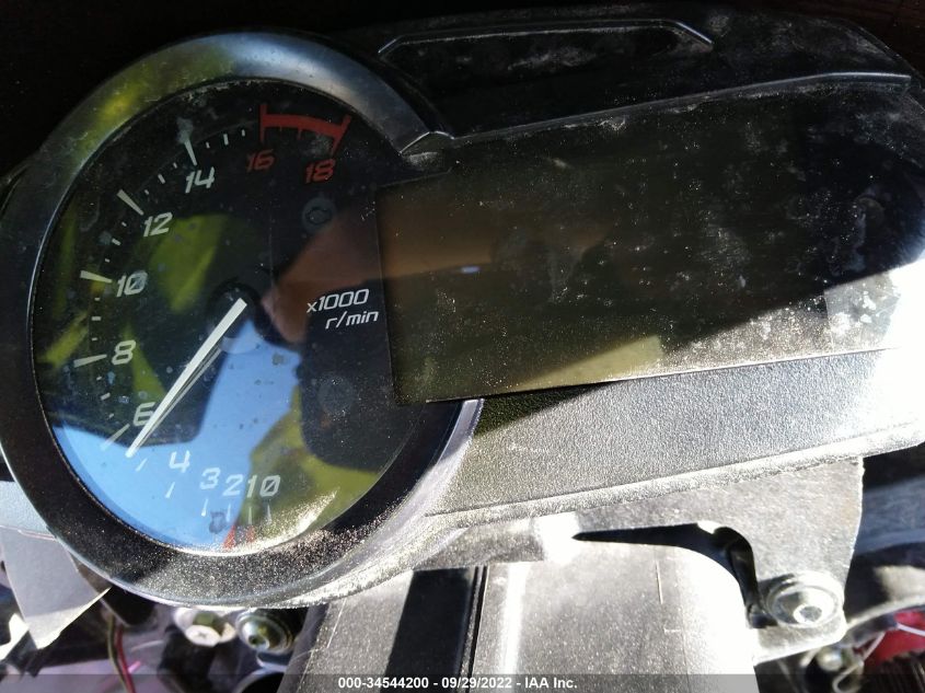 2015 KAWASAKI ZX636 E JKBZXJE18FA014358