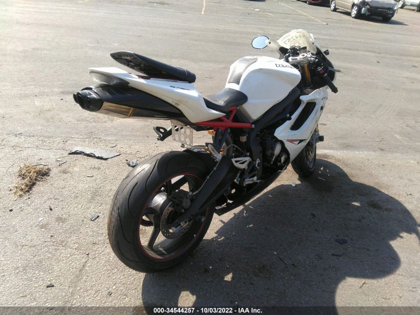 2013 TRIUMPH MOTORCYCLE DAYTONA 675/R SMTD03NS0DT549880
