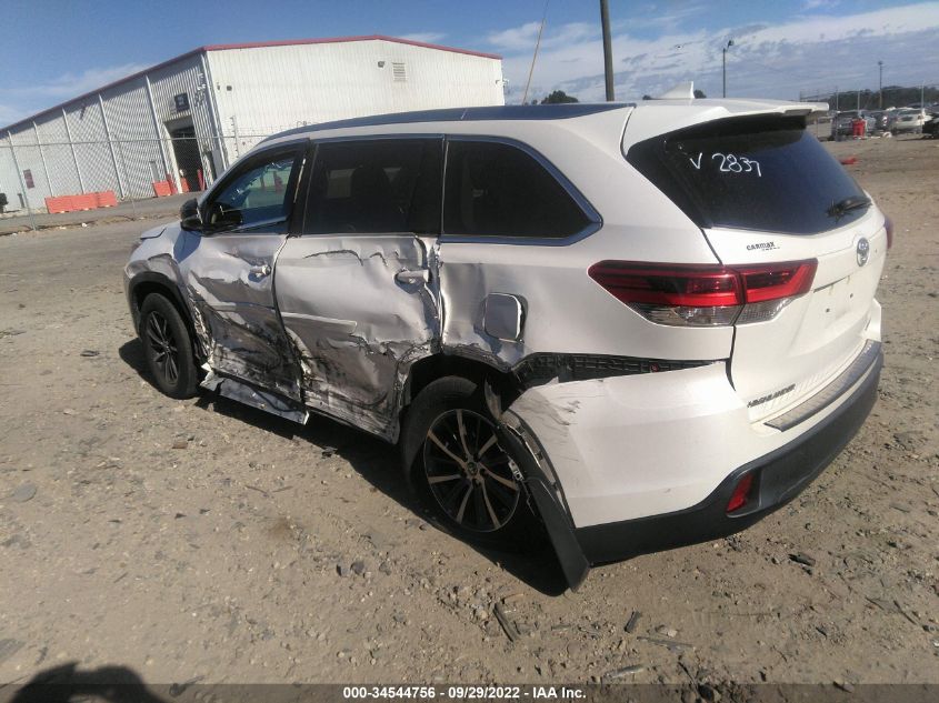 VIN 5TDJZRFHXHS372837 2017 TOYOTA HIGHLANDER XLE/SE