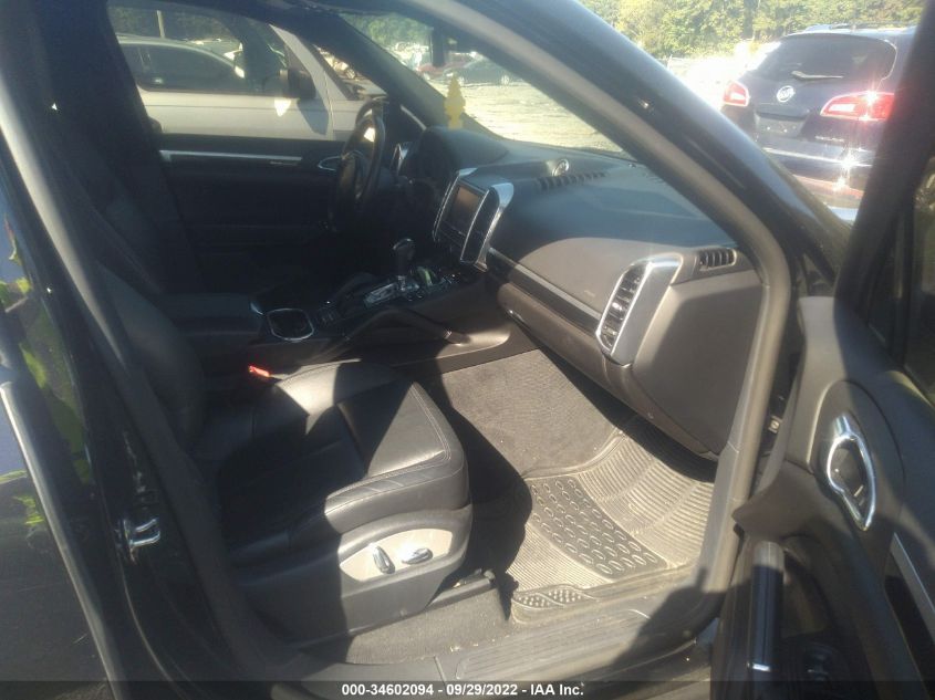 2013 PORSCHE CAYENNE WP1AA2A24DLA05170