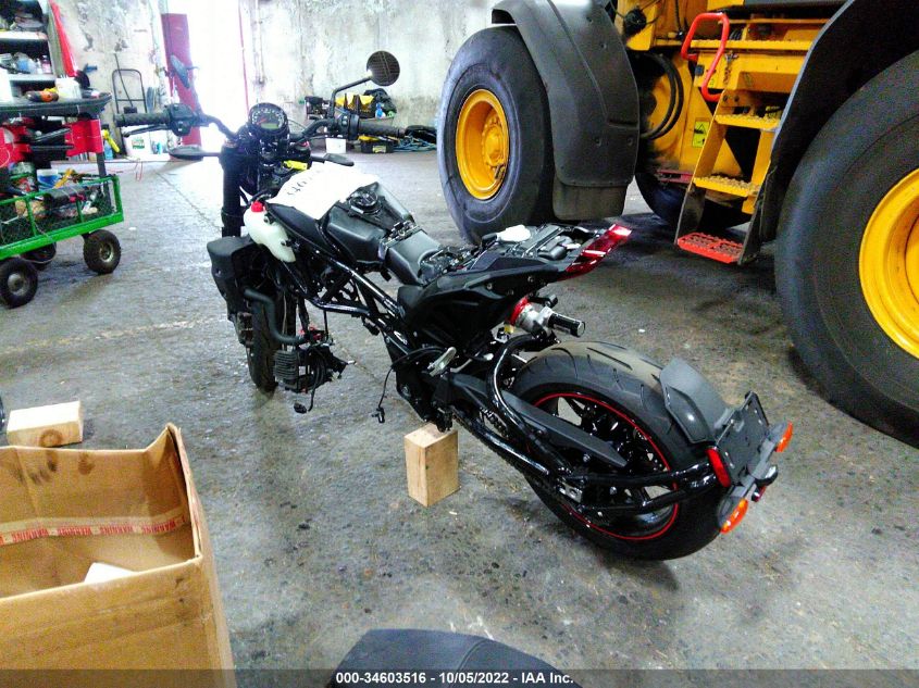 2022 INDIAN MOTORCYCLE CO. FTR 56KRZA226N3006189