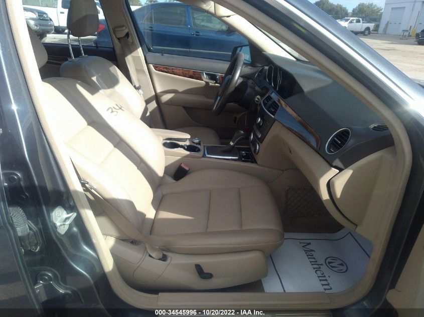 2014 MERCEDES-BENZ C-CLASS C 250 WDDGF4HB2ER318625