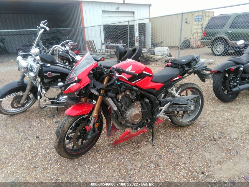 MLHPC6259N5300905 HONDA CBR500 2022