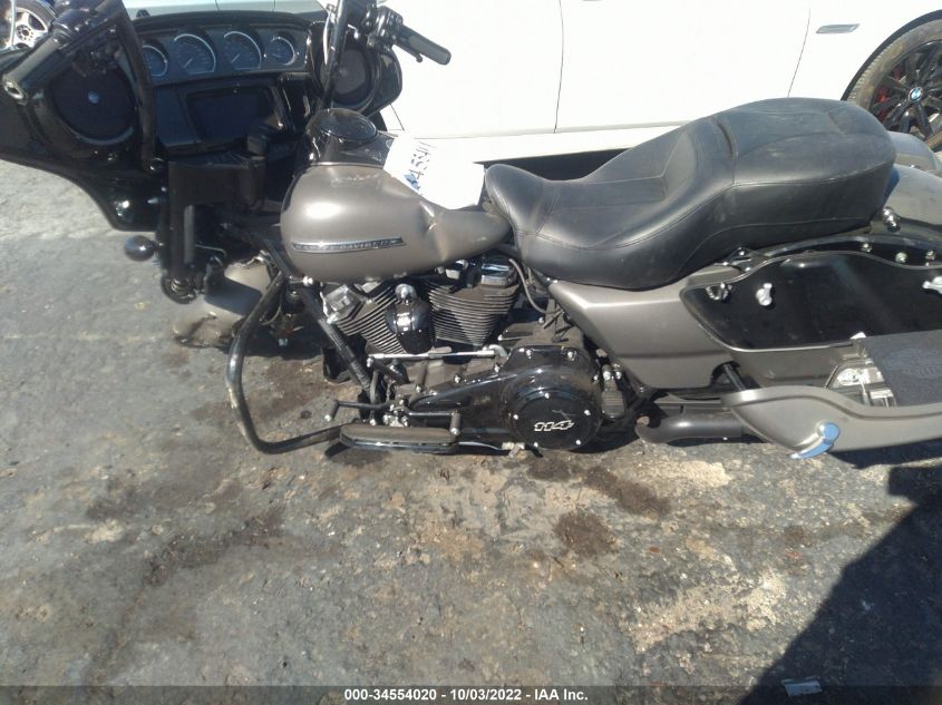2019 HARLEY-DAVIDSON FLHXS 1HD1KRP39KB629863