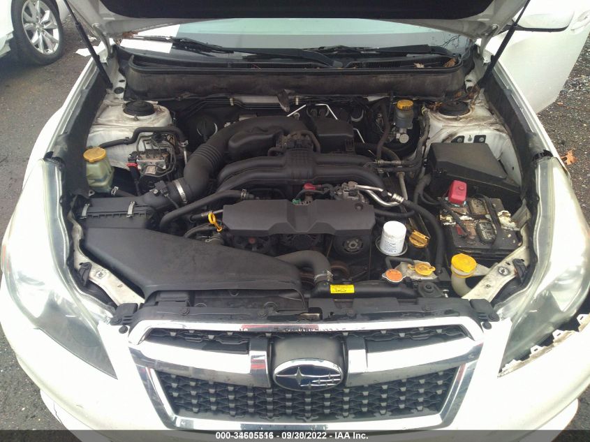 2013 SUBARU LEGACY 2.5I SPORT 4S3BMBG64D3043389