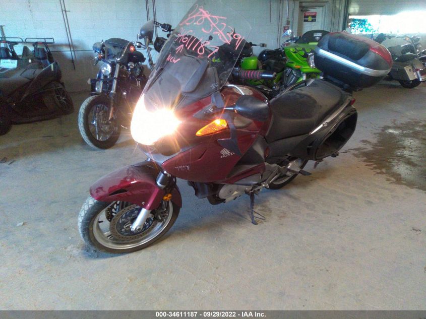 2010 HONDA NT700 V VTMRC522XAE000465