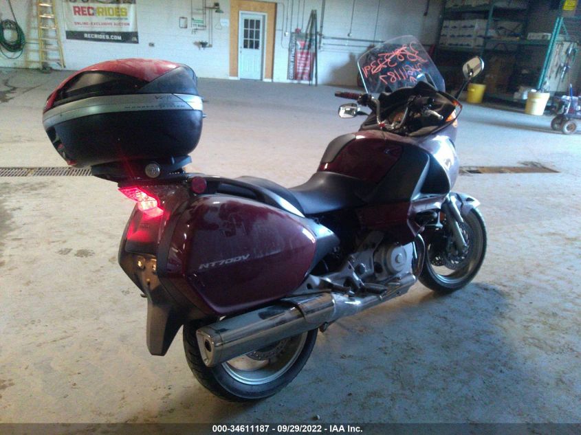 2010 HONDA NT700 V VTMRC522XAE000465
