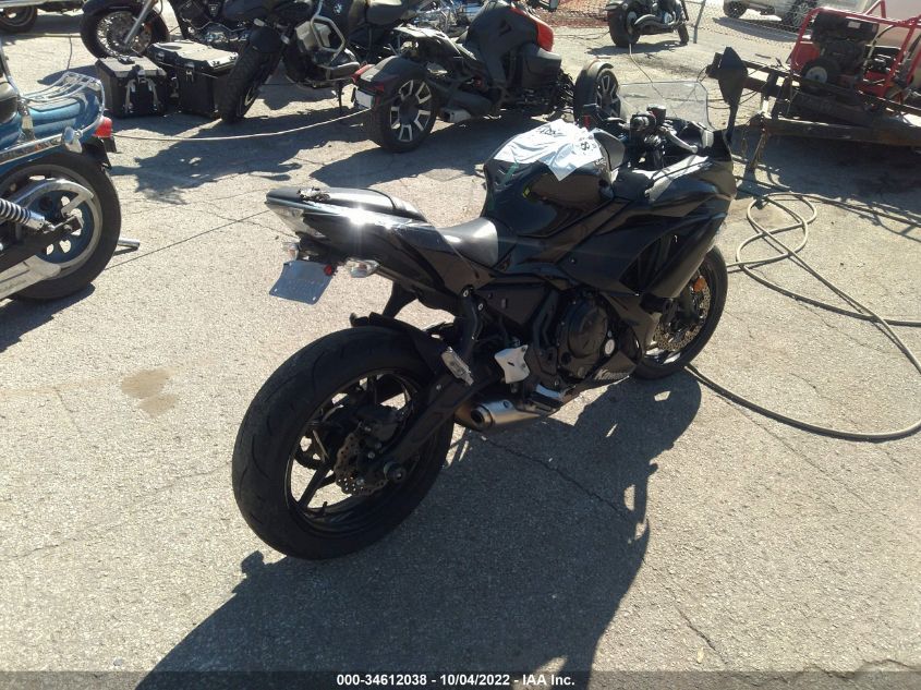 2017 KAWASAKI EX650 J JKAEXEJ10HDA00264