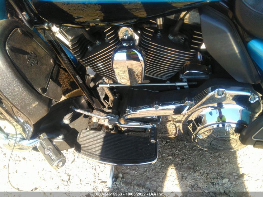 2011 HARLEY-DAVIDSON FLHTK 1HD1KEM14BB634397