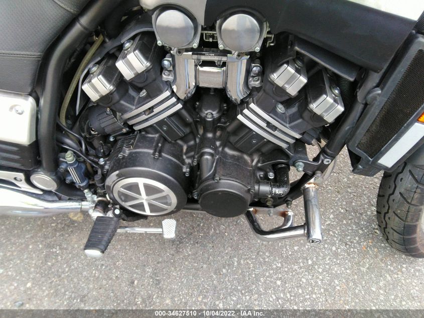 2004 YAMAHA VMX12 JYA2WEE034A088728
