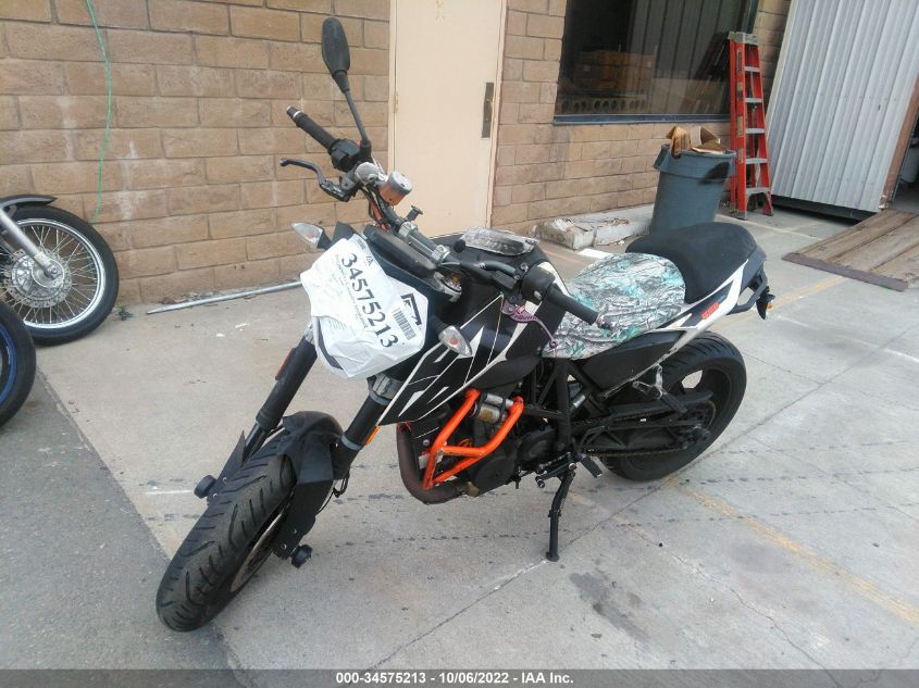 2016 KTM 690 DUKE VBKLDV409GM785306