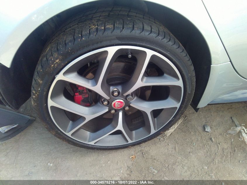 2018 JAGUAR XE S SAJAM4FV0JCP38319