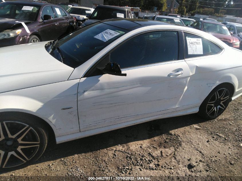 2013 MERCEDES-BENZ C-CLASS C 250 WDDGJ4HB8DG036062