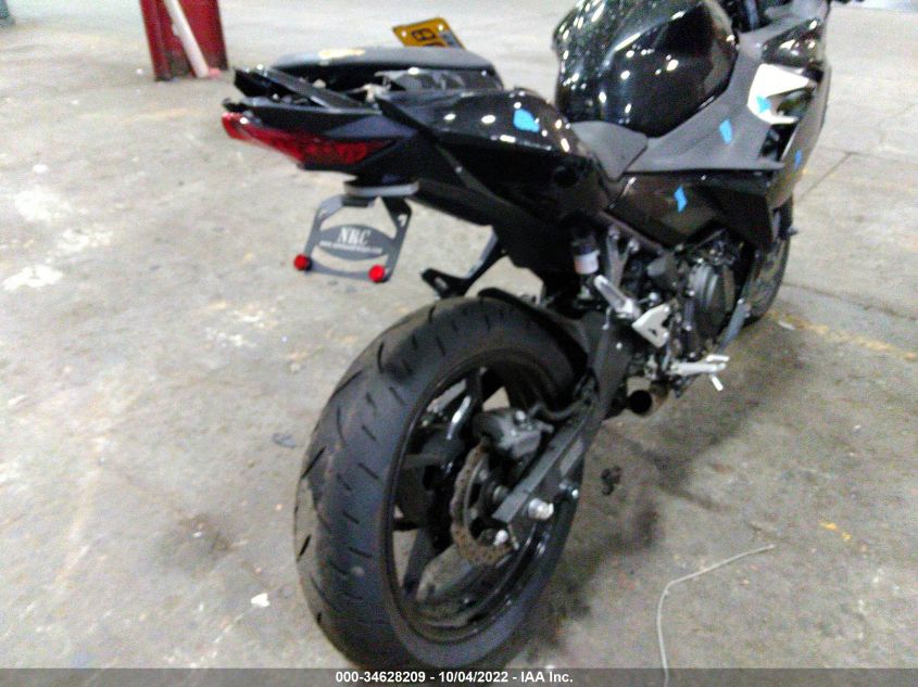2018 KAWASAKI EX400 JKAEXKH17JDA14284
