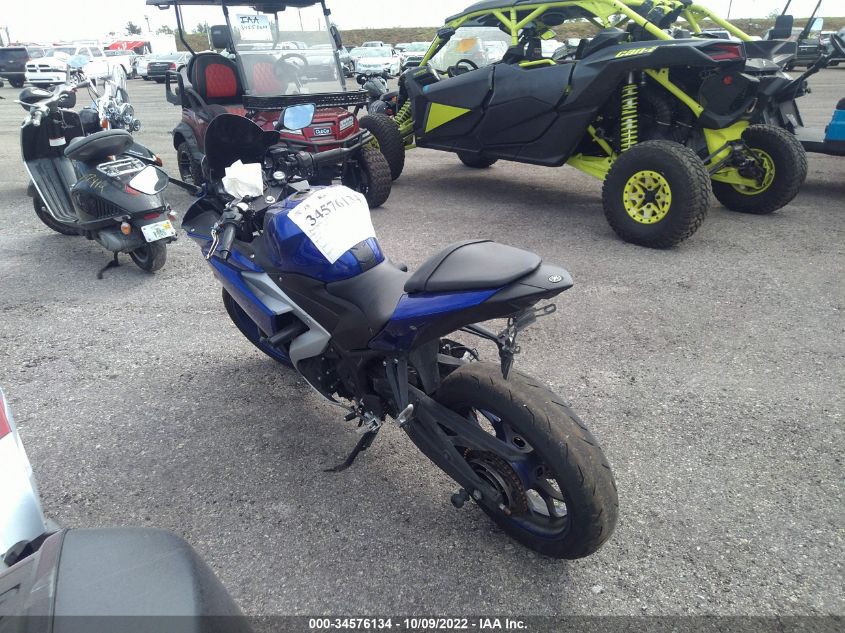 2017 YAMAHA YZFR3 MH3RH06Y5HK016709