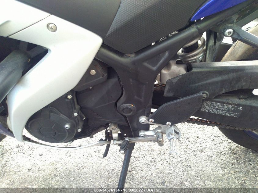 2017 YAMAHA YZFR3 MH3RH06Y5HK016709