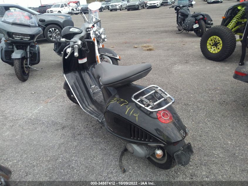 2013 VESPA 946 ZAPM808G1D5000236