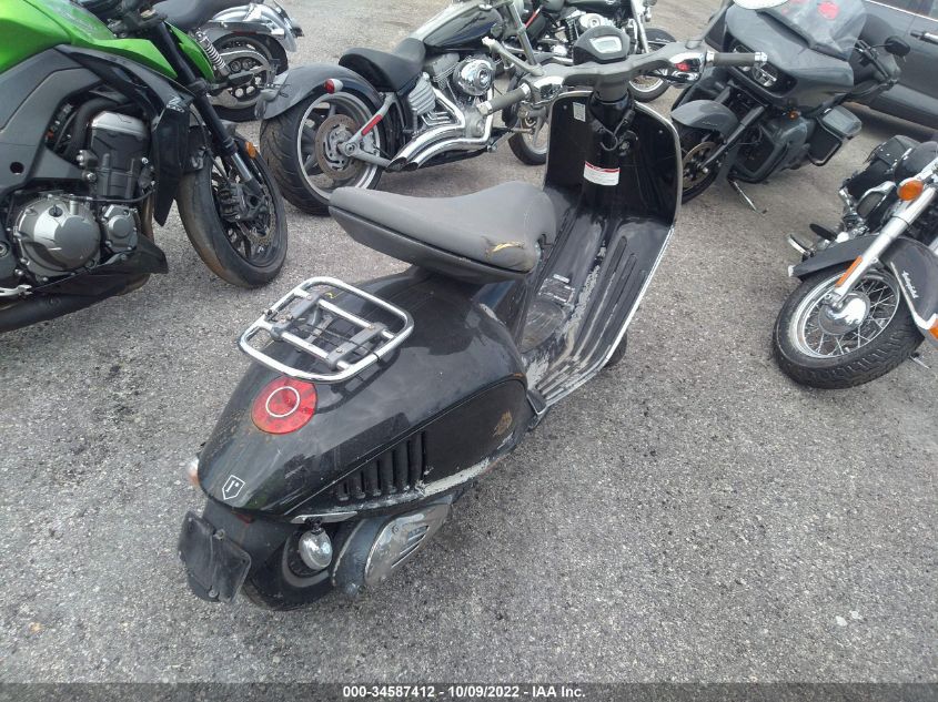 2013 VESPA 946 ZAPM808G1D5000236