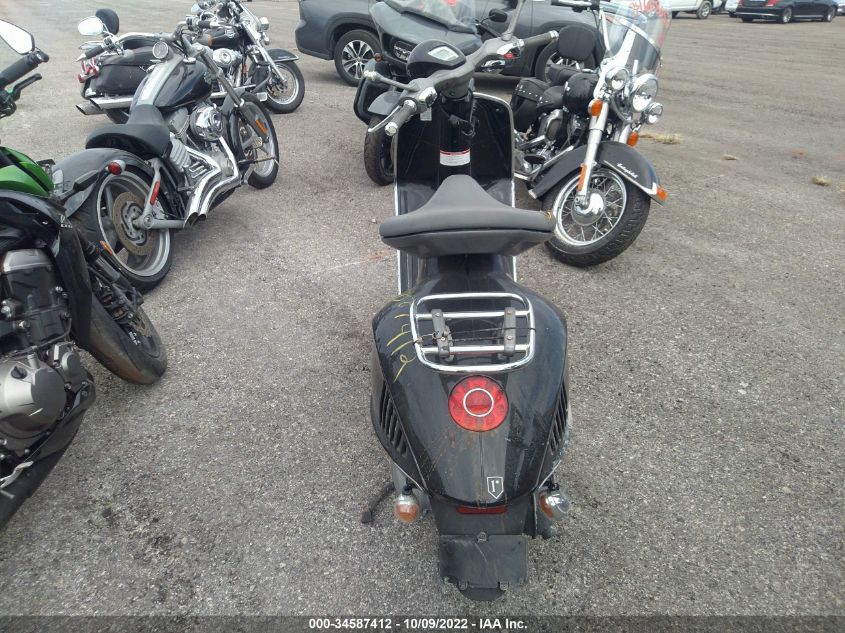 2013 VESPA 946 ZAPM808G1D5000236