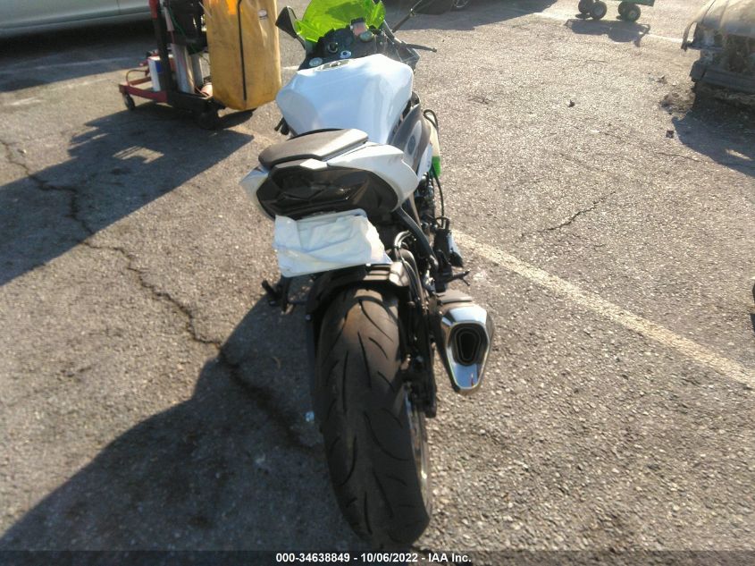 2021 KAWASAKI ZX636 K JKBZXJH14MA008744