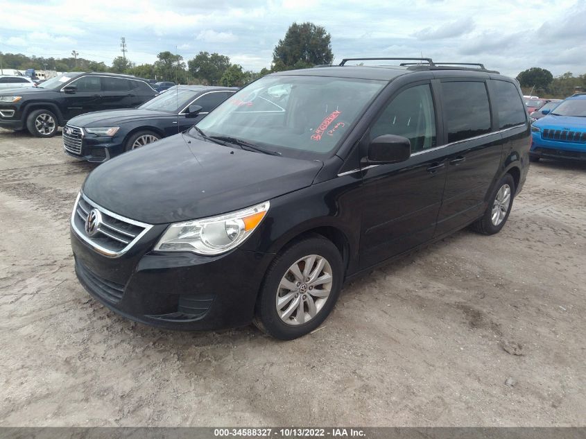 2013 VOLKSWAGEN ROUTAN SE W/RSE & NAVIGATION 2C4RVABG4DR725556