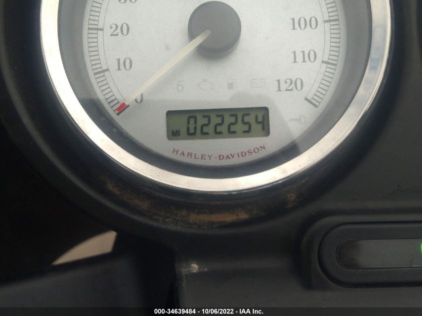 2010 HARLEY-DAVIDSON FLTRX 1HD1KH418AB674708