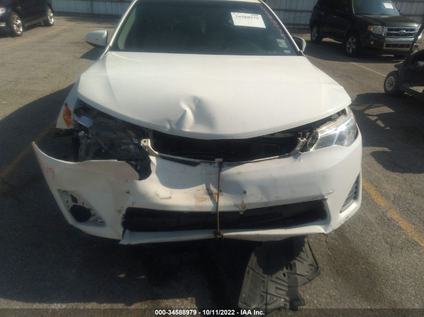 2014 TOYOTA CAMRY HYBRID LE/XLE/SE LIMITED EDITION 4T1BD1FK4EU110041