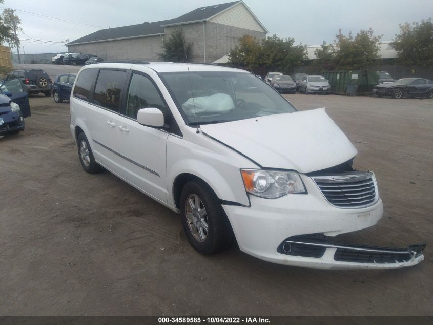 VIN 2C4RC1BG0DR556481 2013 CHRYSLER TOWN & COUNTRY no.1