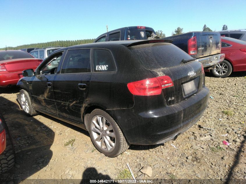 2013 AUDI A3 PREMIUM WAUBJAFM3DA019905