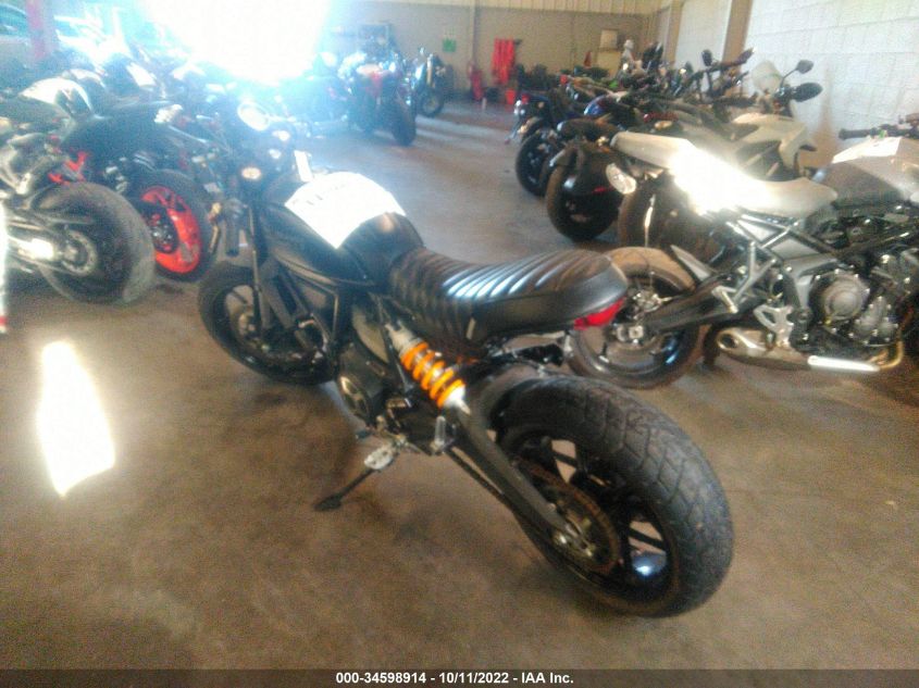 2016 DUCATI SCRAMBLER 800 ZDM15ANM7GB012995