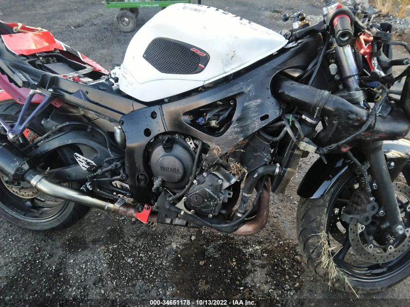 2004 YAMAHA YZFR6 L JYARJ06E24A017756