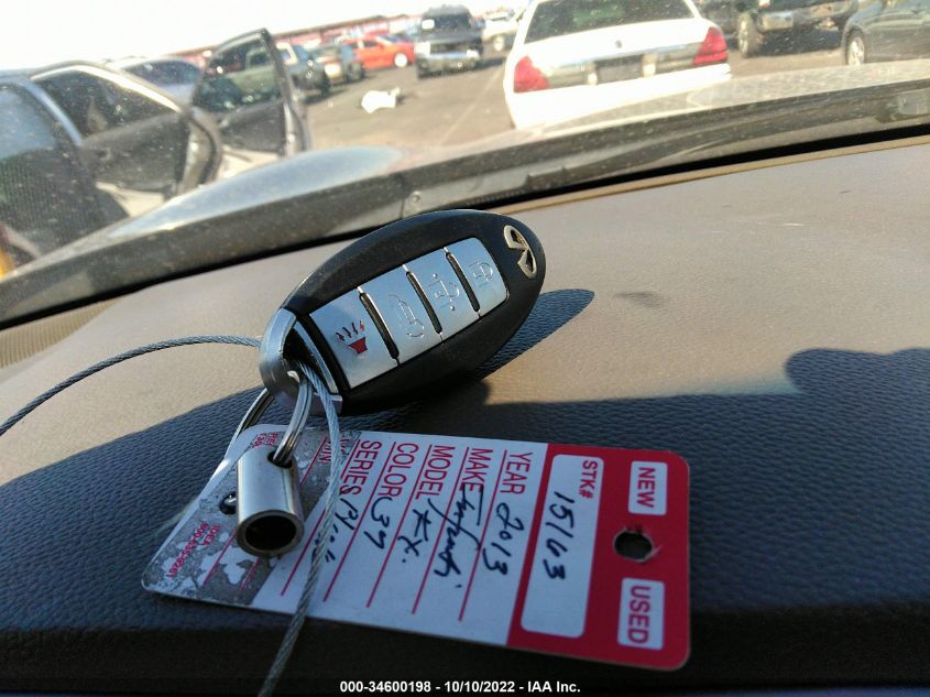 2013 INFINITI FX37 JN8CS1MU6DM141605