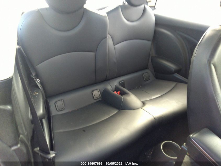 2013 MINI COOPER HARDTOP WMWSU3C59DT686112