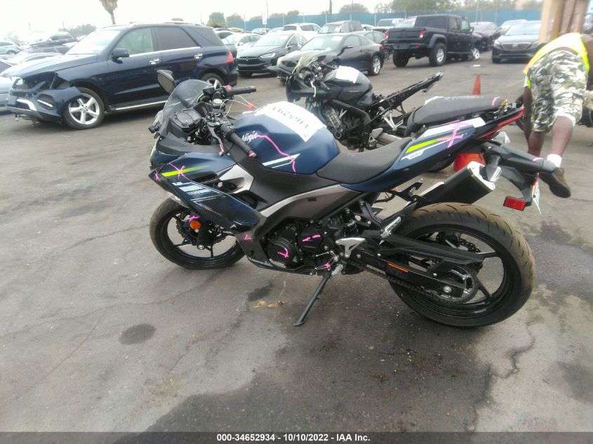 2022 KAWASAKI EX400 JKAEXKH12NDAG5788