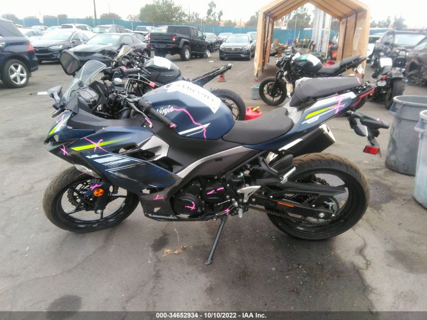 2022 KAWASAKI EX400 JKAEXKH12NDAG5788