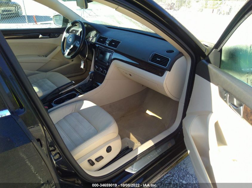 2014 VOLKSWAGEN PASSAT TDI SEL PREMIUM 1VWCN7A35EC115860