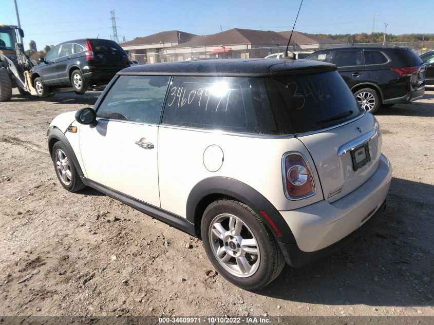 2013 MINI COOPER HARDTOP WMWSU3C57DT548066
