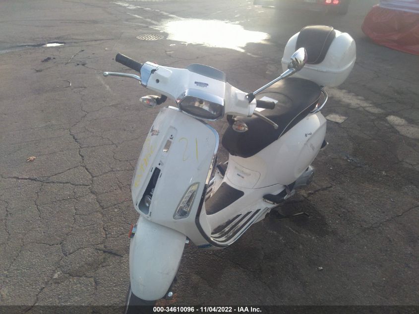 2015 VESPA SPRINT 150 3V ZAPM818G8F5400531