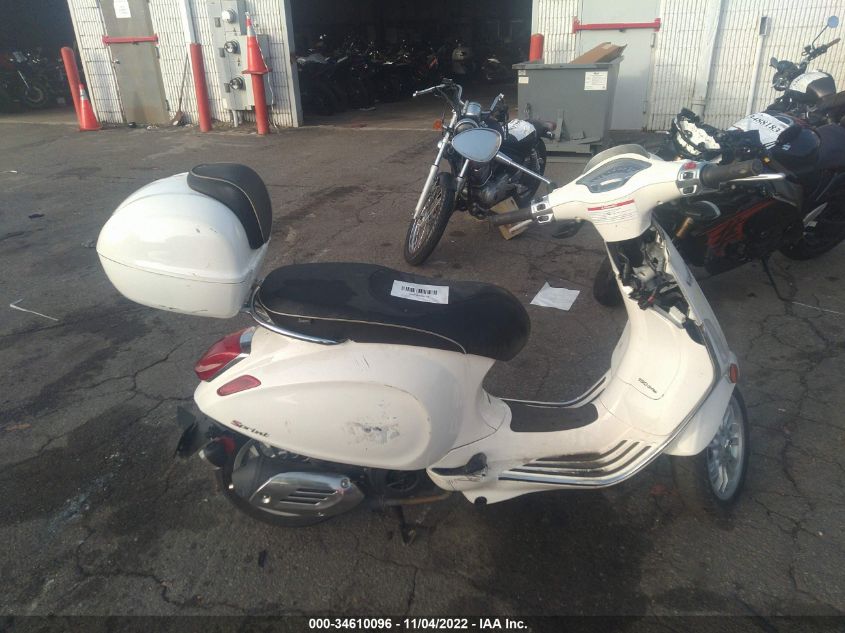 2015 VESPA SPRINT 150 3V ZAPM818G8F5400531