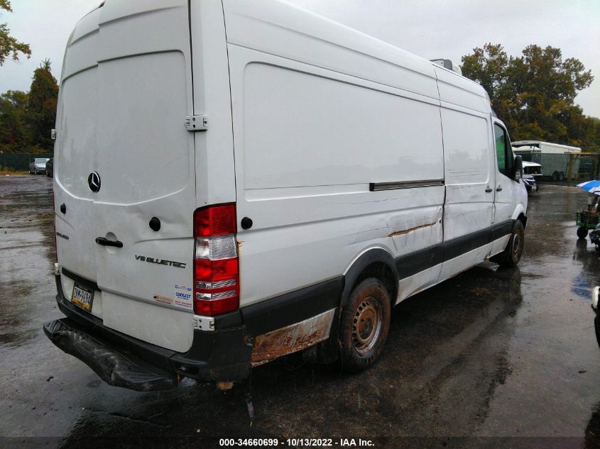2015 MERCEDES-BENZ SPRINTER CARGO VANS WD3PE8CC4F5999393