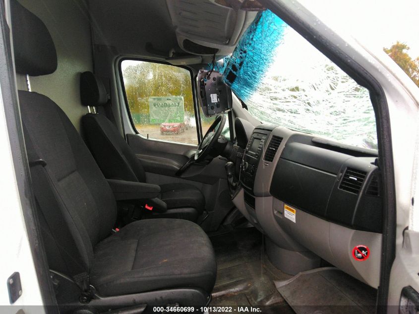 2015 MERCEDES-BENZ SPRINTER CARGO VANS WD3PE8CC4F5999393