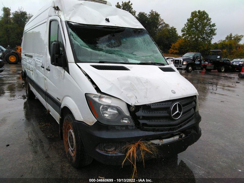 2015 MERCEDES-BENZ SPRINTER CARGO VANS WD3PE8CC4F5999393