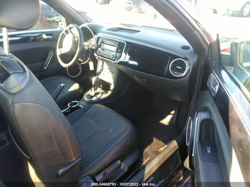 2013 VOLKSWAGEN BEETLE CONVERTIBLE 2.5L 3VW5P7AT2DM818834