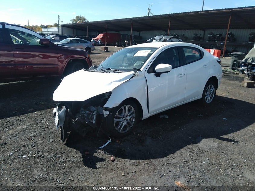 VIN 3MYDLBYV7HY187728 2017 TOYOTA YARIS IA