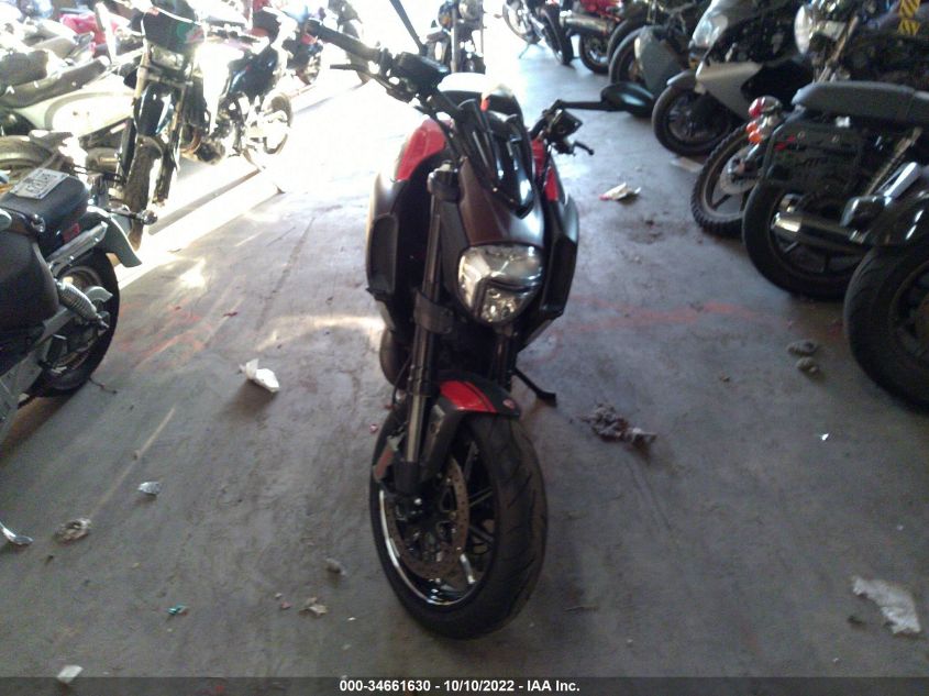 2015 DUCATI DIAVEL ZDM13BSW7FB020935
