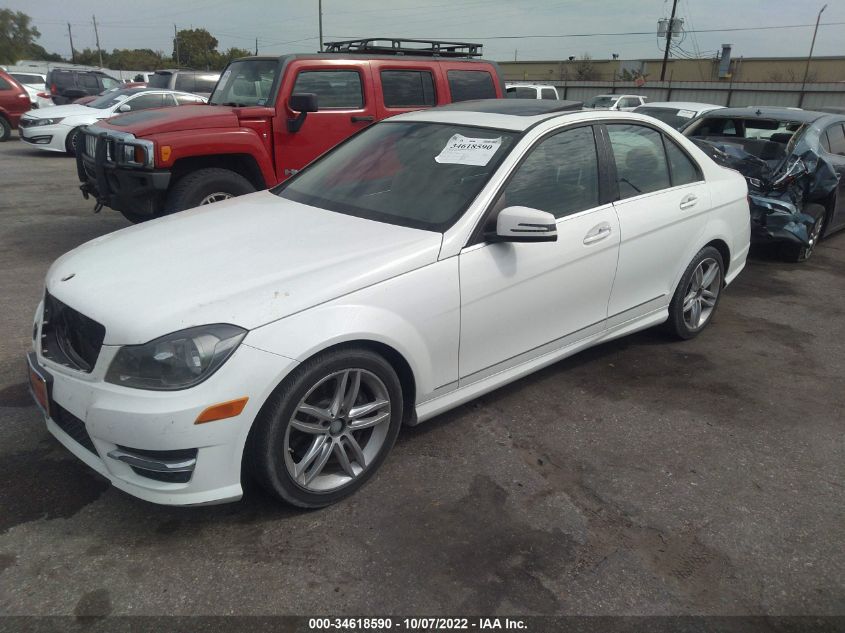 2014 MERCEDES-BENZ C-CLASS C 300 WDDGF8AB5EA952995