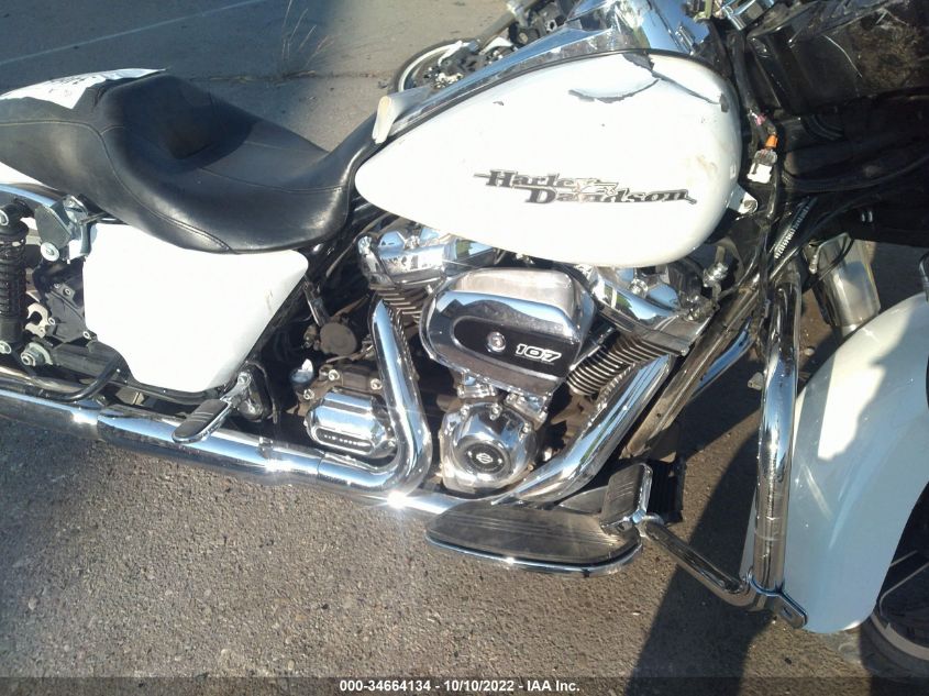 2017 HARLEY-DAVIDSON FLHXS STREET GLIDE SPECIAL 1HD1KRC19HB651276